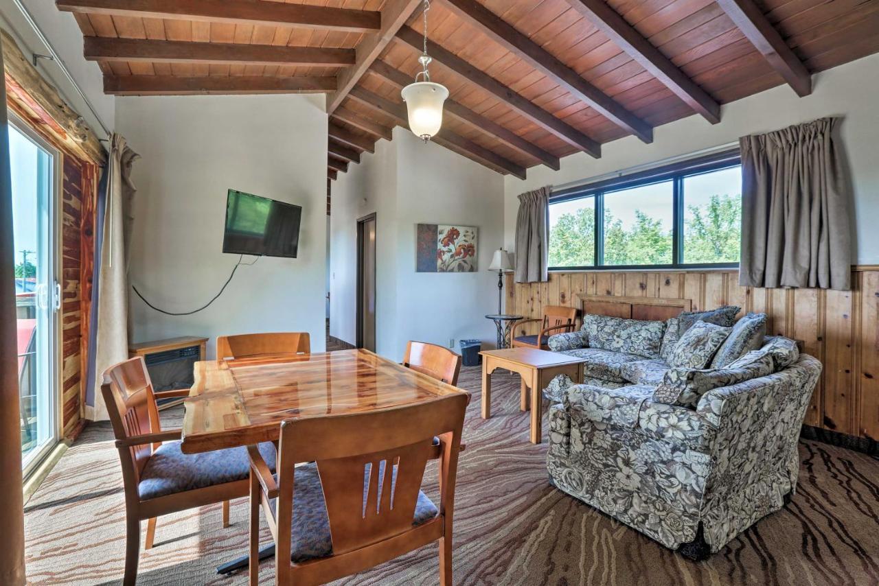 Burkesville Apt With Deck, Views And Pool Access! Екстер'єр фото